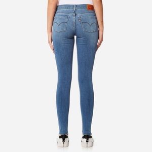 Levi's light wash super skinny jeans